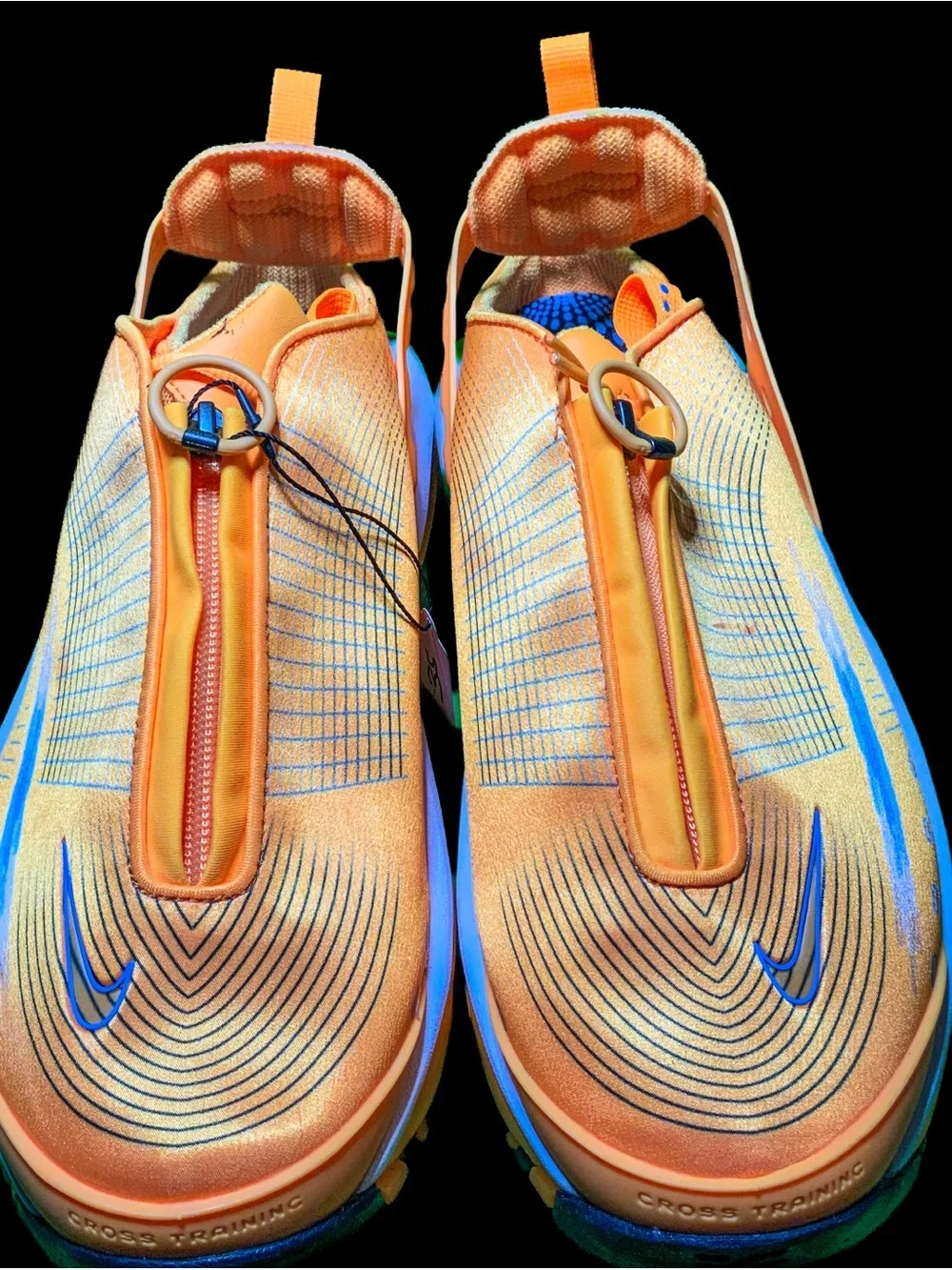 Nike Unisex Orange Sneakers with Blue Accents 12.5 W and 14 men’s